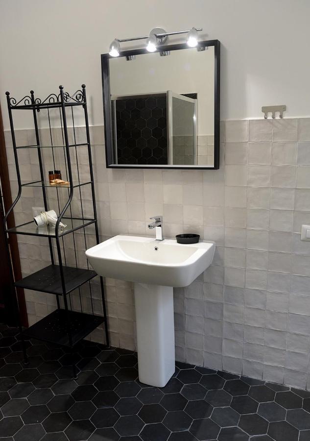 Colosseum Comfortable Apartment Rome Luaran gambar